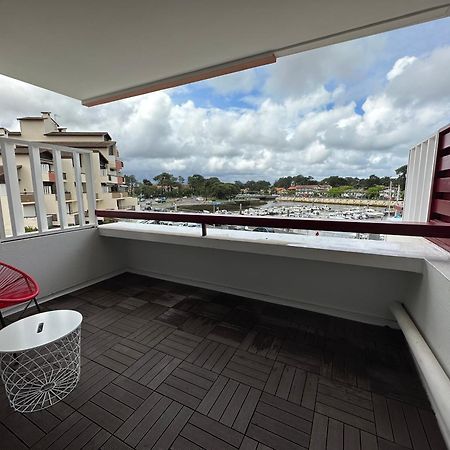 Le Bonamour Sur Le Port De Capbreton Luaran gambar