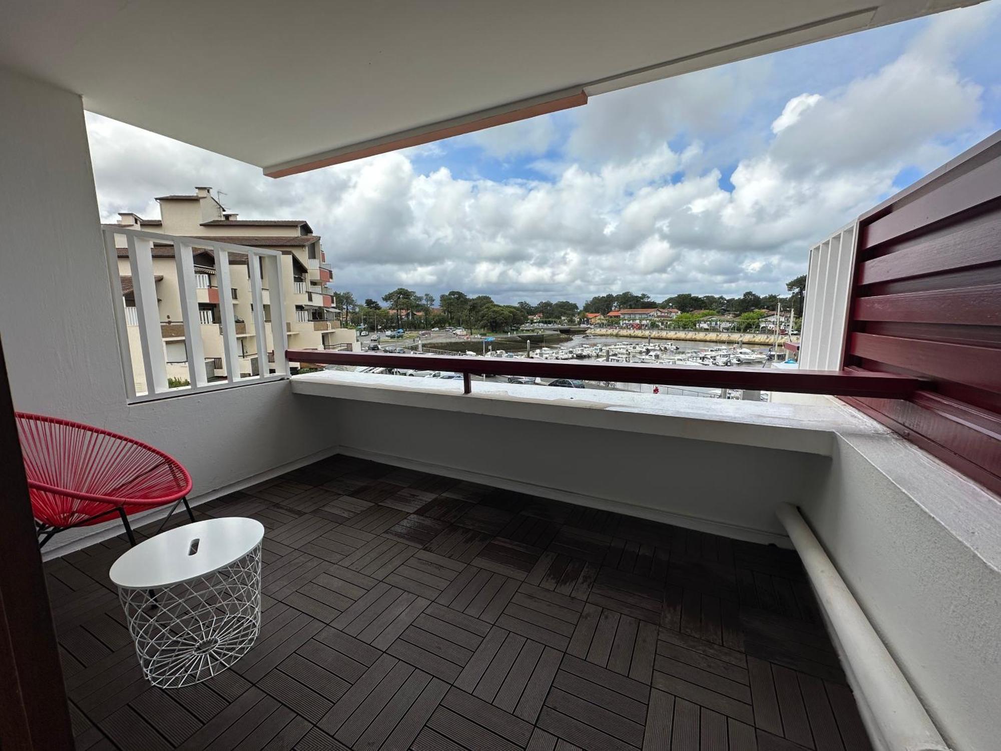 Le Bonamour Sur Le Port De Capbreton Luaran gambar
